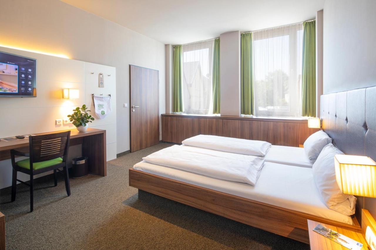 Joesepp'S Hotel Am Schweizerberg เมมมิงเงน ภายนอก รูปภาพ