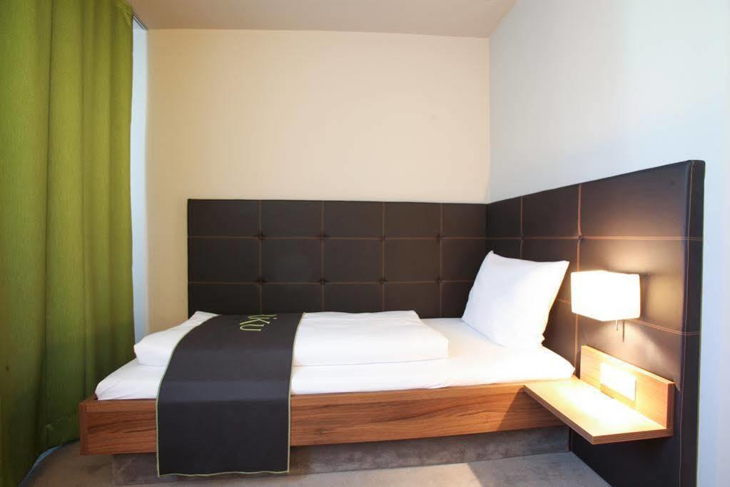 Joesepp'S Hotel Am Schweizerberg เมมมิงเงน ภายนอก รูปภาพ